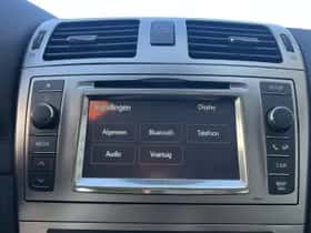 Toyota Avensis (2012) thumbnail 35