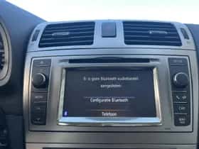 Toyota Avensis (2012) thumbnail 36