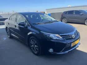 Toyota Avensis (2012) thumbnail 6