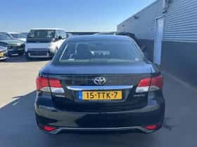 Toyota Avensis (2012) thumbnail 8