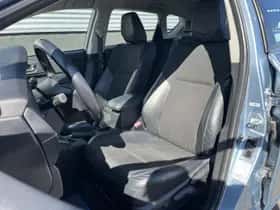 Toyota Auris (2014) thumbnail 18