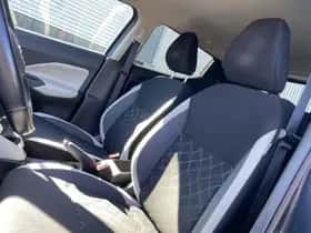 Nissan Micra (2018) thumbnail 18