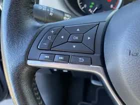 Nissan Micra (2018) thumbnail 23