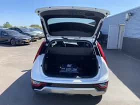 Kia Niro (2022) thumbnail 7