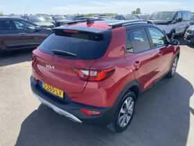 Kia Stonic (2023) thumbnail 11