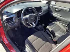 Kia Stonic (2023) thumbnail 19