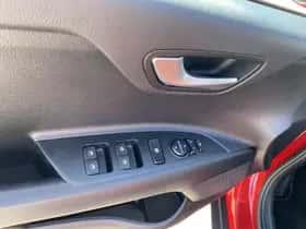 Kia Stonic (2023) thumbnail 20