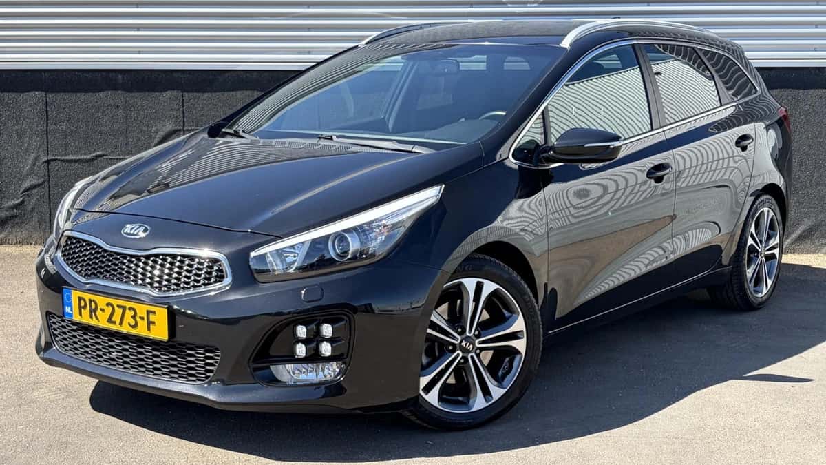 Kia Ceed (2017) — foto 1