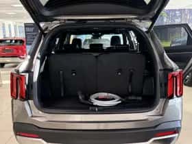 Kia Sorento (2026) thumbnail 12