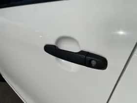 Toyota Aygo (2021) thumbnail 18