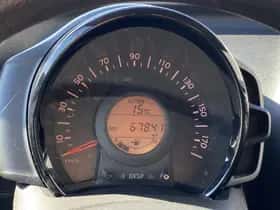Toyota Aygo (2021) thumbnail 33