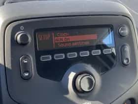 Toyota Aygo (2021) thumbnail 42