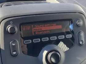 Toyota Aygo (2021) thumbnail 43