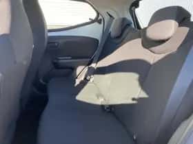 Toyota Aygo (2021) thumbnail 45