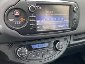 Toyota Yaris (2019) thumbnail 31