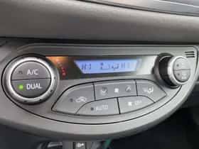 Toyota Yaris (2019) thumbnail 34