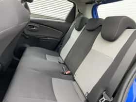 Toyota Yaris (2019) thumbnail 45