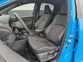 Toyota Yaris (2024) thumbnail 25