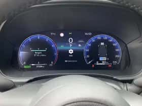 Toyota Yaris (2024) thumbnail 35