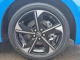 Toyota Yaris (2024) thumbnail 9
