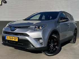 Toyota RAV4 (2018) thumbnail 2