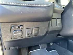 Toyota RAV4 (2018) thumbnail 23