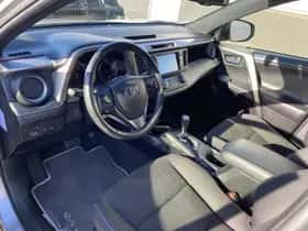 Toyota RAV4 (2018) thumbnail 27