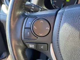 Toyota RAV4 (2018) thumbnail 30