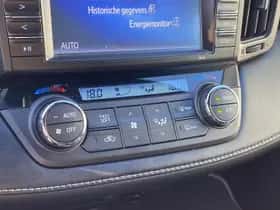 Toyota RAV4 (2018) thumbnail 37