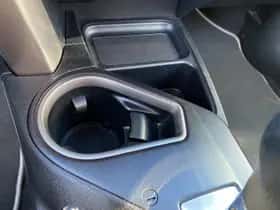 Toyota RAV4 (2018) thumbnail 38