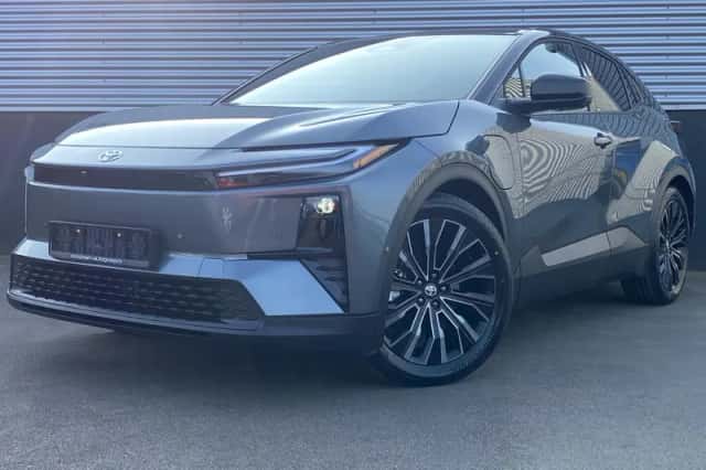 Toyota C-HR+ (2026) thumbnail 2
