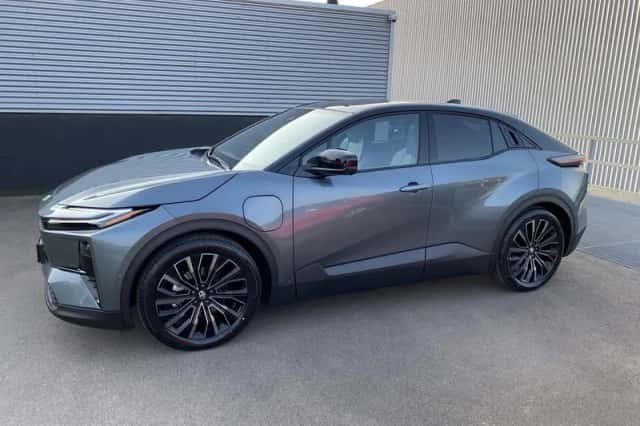 Toyota C-HR+ (2026) thumbnail 4