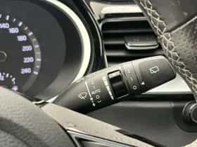 Kia Ceed (2019) thumbnail 17