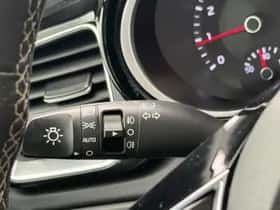 Kia Ceed (2019) thumbnail 18