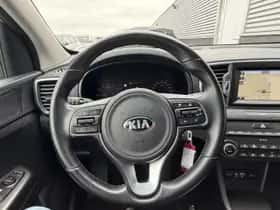 Kia Sportage (2016) thumbnail 11