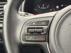 Kia Sportage (2016) thumbnail 13