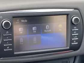 Toyota Yaris (2018) thumbnail 45