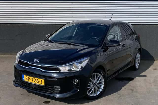 Kia Rio (2018) thumbnail 1