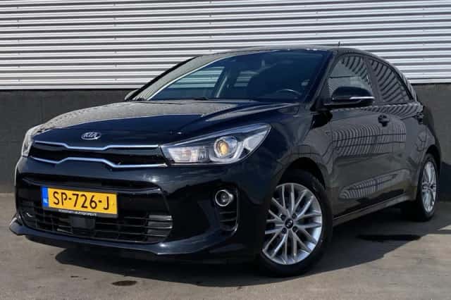 Kia Rio (2018) thumbnail 2