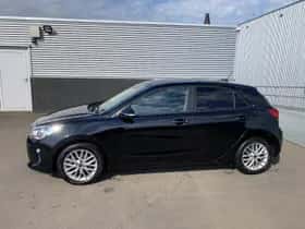 Kia Rio (2018) thumbnail 4