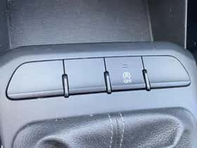 Kia Rio (2018) thumbnail 42