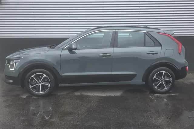Kia Niro (2025) thumbnail 3