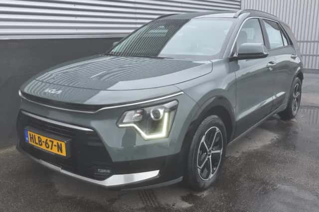 Kia Niro (2025) thumbnail 4