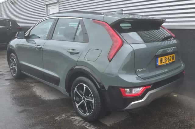 Kia Niro (2025) thumbnail 5