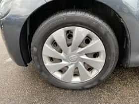 Toyota Aygo (2013) thumbnail 15