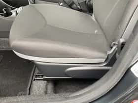 Toyota Aygo (2013) thumbnail 20