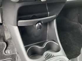 Toyota Aygo (2013) thumbnail 32