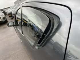 Toyota Aygo (2013) thumbnail 33
