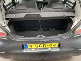 Toyota Aygo (2013) thumbnail 8