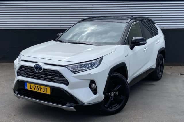 Toyota RAV4 (2020) thumbnail 1